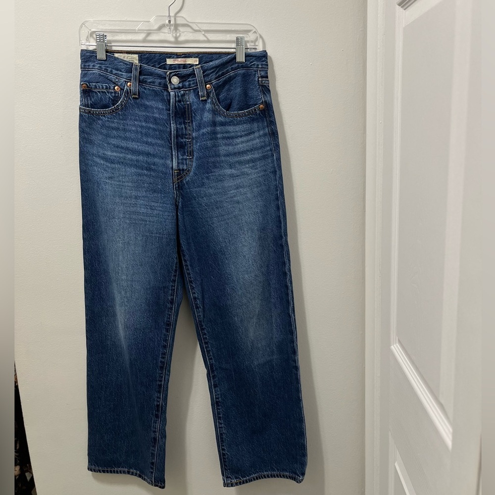 Levi's High Rise Straight Leg Jeans - Dark Blue Wash - Picture 3 of 16